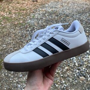 New Adidas VL Court 3.0 Sneaker Size 8.5